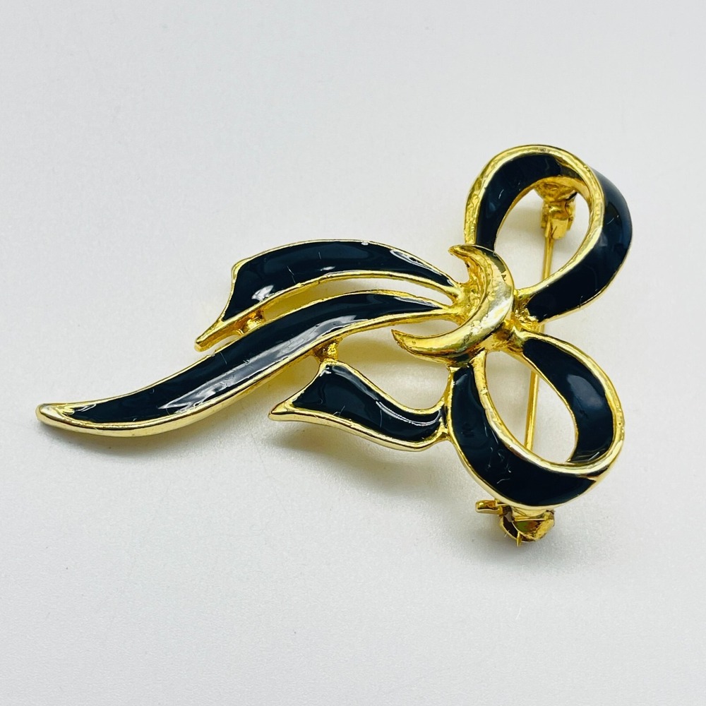Vintage Black Enamel Bow Brooch Gold Tone Ribbon Fashion Statement Pin - Picture 2 of 6